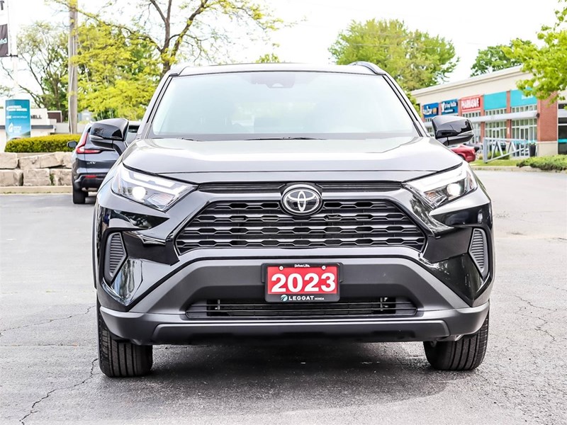 2023 Toyota RAV4 XLE AWD