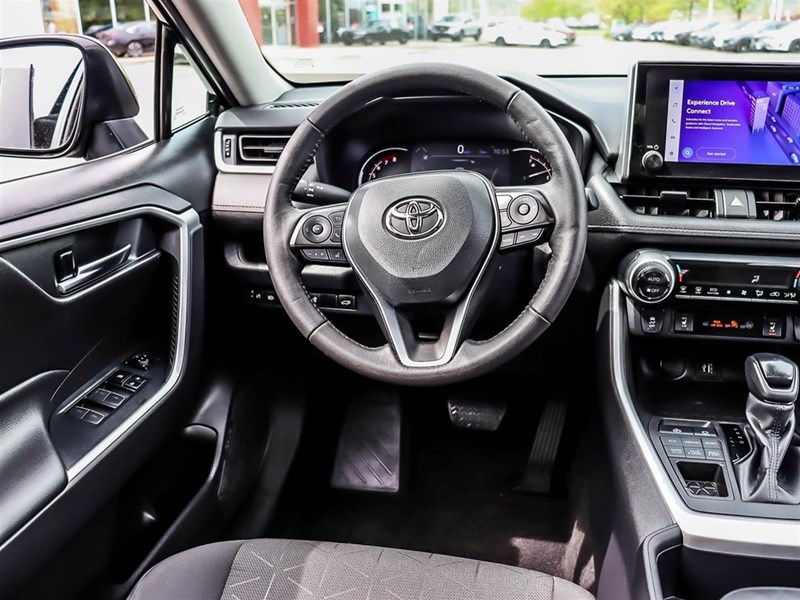 2023 Toyota RAV4 XLE AWD