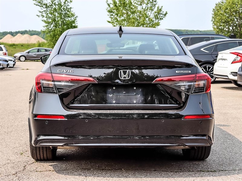 2024 Honda Civic Touring CVT