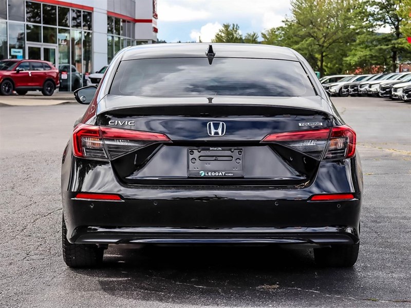 2024 Honda Civic Touring CVT