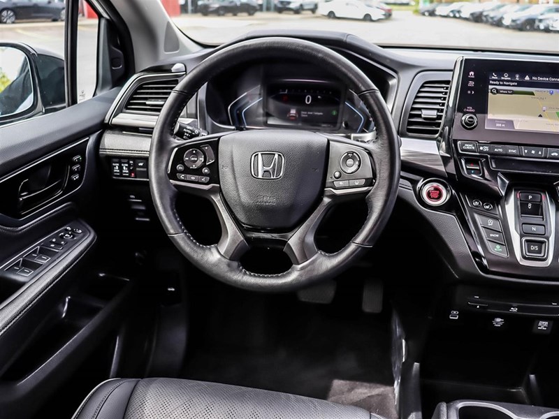 2024 Honda Odyssey Touring Auto