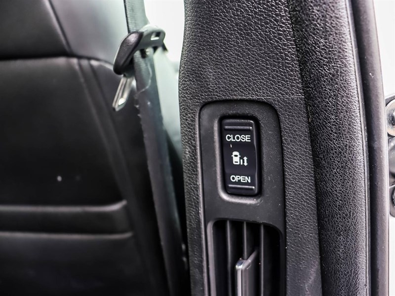 2024 Honda Odyssey Touring Auto