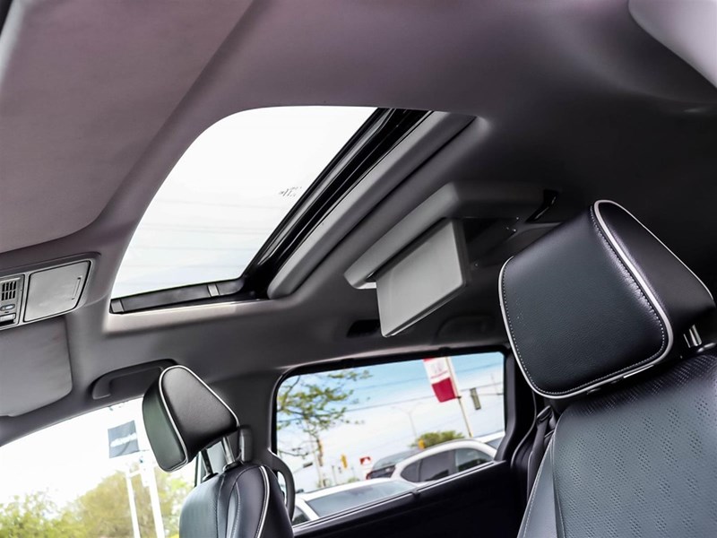 2024 Honda Odyssey Touring Auto