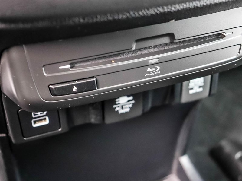 2024 Honda Odyssey Touring Auto