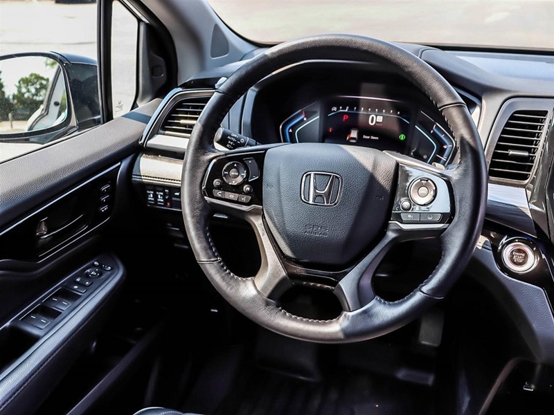 2024 Honda Odyssey Touring Auto