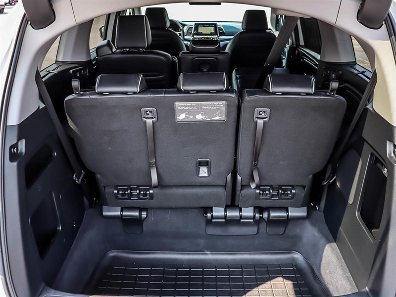 2024 Honda Odyssey Touring Auto