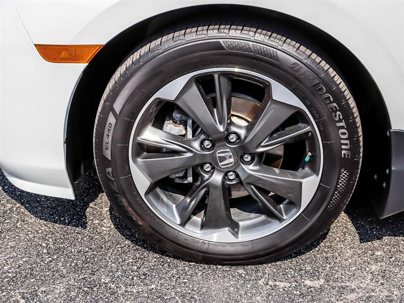 2024 Honda Odyssey Touring Auto