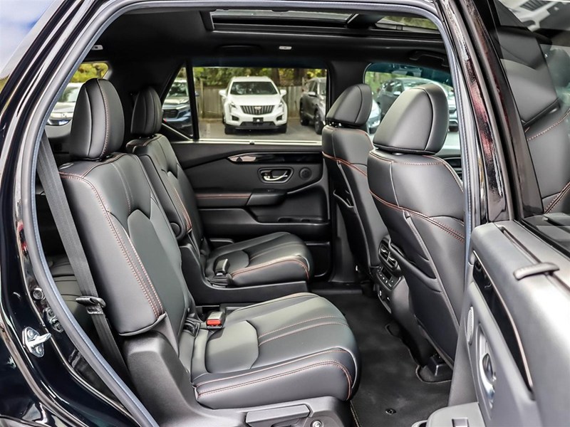 2025 Honda Pilot Trailsport AWD