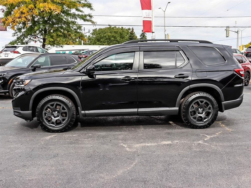 2025 Honda Pilot Trailsport AWD