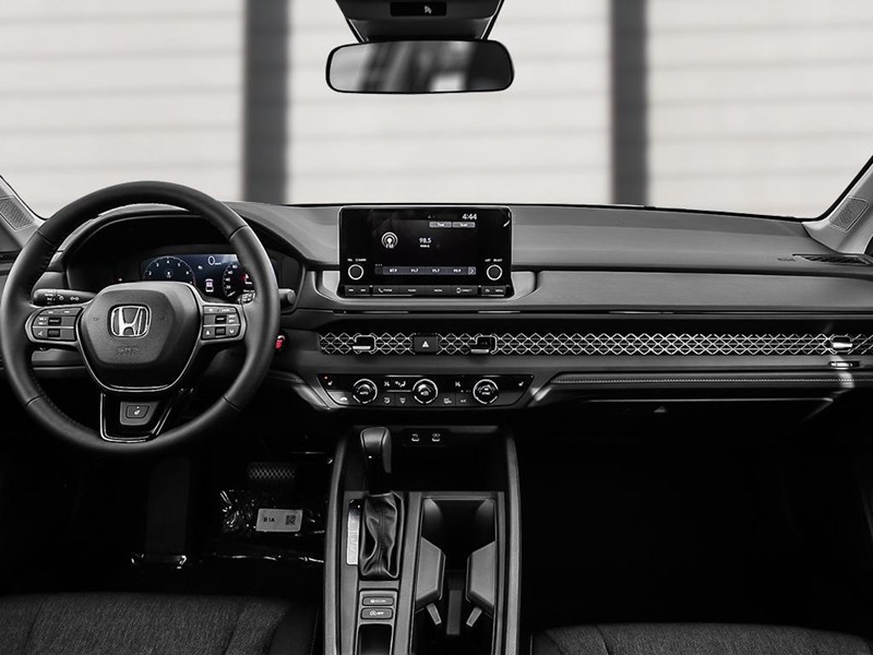 2025 Honda Accord SE CVT