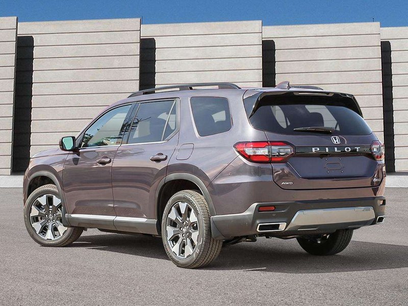 2026 Honda Pilot Touring AWD