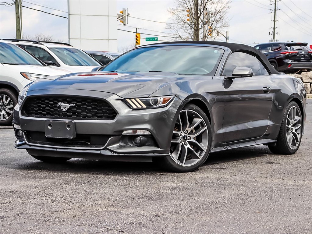 2017 Ford Mustang EcoBoost Premium Convertible RWD