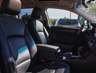2015 Subaru Outback Limited 2.4/Harman Kardan/Leather/Sunroof