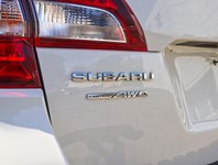 2015 Subaru Outback Limited 2.4/Harman Kardan/Leather/Sunroof