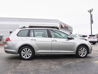 2016 Volkswagen Golf Sportwagon Trendline | Heated Seats | Backup Cam | Wagon