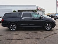 2017 Honda Ridgeline Touring/Leer Cap/No Accidents/New Brakes