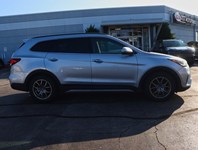 2017 Hyundai Santa Fe Xl 2017 Hyundai Santa Fe XL V6 | One Owner | Clean Ti