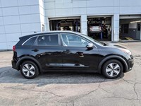 2017 Kia Niro EX | Hybrid | Heated Seats | Push Button Start
