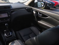 2018 Nissan Qashqai SL Awd/13 Serv Rec/Clean Carfax/Low Km/Wow