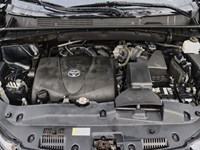 2019 Toyota Highlander AWD XLE | Sunroof | Leather | 8 Passenger