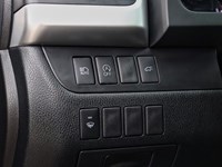 2019 Toyota Highlander AWD XLE | Sunroof | Leather | 8 Passenger