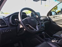 2020 Hyundai Tucson Ultimate Awd/Pano Roof/Leather/Lift Gate/One Owner