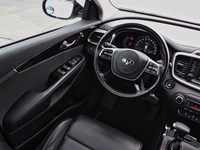 2020 Kia Sorento EX V6 AWD | Blind Spot Warning | Panoramic Sunroof