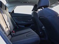 2022 Hyundai Elantra Preferred IVT