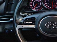 2022 Hyundai Elantra Preferred Ivt