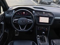 2022 Volkswagen Tiguan Highline R-Line | Sunroof | Leather | 360 Camera