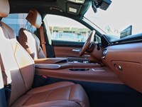 2023 Genesis GV70 2.5T Advanced | AWD | Sunroof | Launch Control