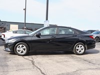2023 Hyundai Elantra Essential | Apple Carplay | Heated Seats