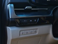 2024 Kia Carnival Sx/Dual Roof/Cooled Seats/Vip Chair