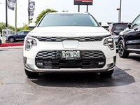 2024 Kia Niro EV Wave Demo, 1.49% Financing Available!