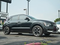 2024 Kia Niro EV Wave Demo, Financing as low as 1.49%!