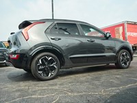 2024 Kia Niro EV Wave DEMO, FINANCE AS LOW AS 1.49%