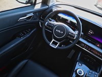 2024 Kia Sportage PHEV SX AWD | Leather | Sunroof | EV Mode | Carplay