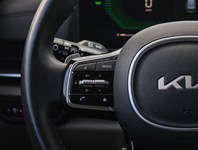 2025 Kia Carnival Hybrid 1000 Km/Tank/Best In Class 3 Row/Bought Here