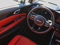 2026 Kia Carnival Sx+/Vipchairs/Dual Roof/Cpo Rates/Brown Int