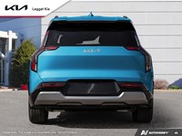 2026 Kia EV9 Land w/Premium Package AWD
