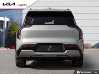 2026 Kia EV9 Land w/Premium Package AWD