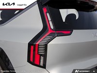 2026 Kia EV9 Land w/Premium Package AWD