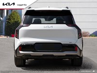 2026 Kia EV9 Land w/GT-Line Package AWD