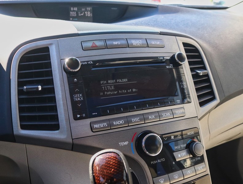 2011 Toyota Venza XLE V4/Certified/Sunroof/Leather