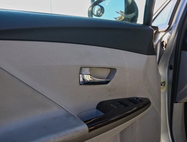 2011 Toyota Venza XLE V4/Certified/Sunroof/Leather