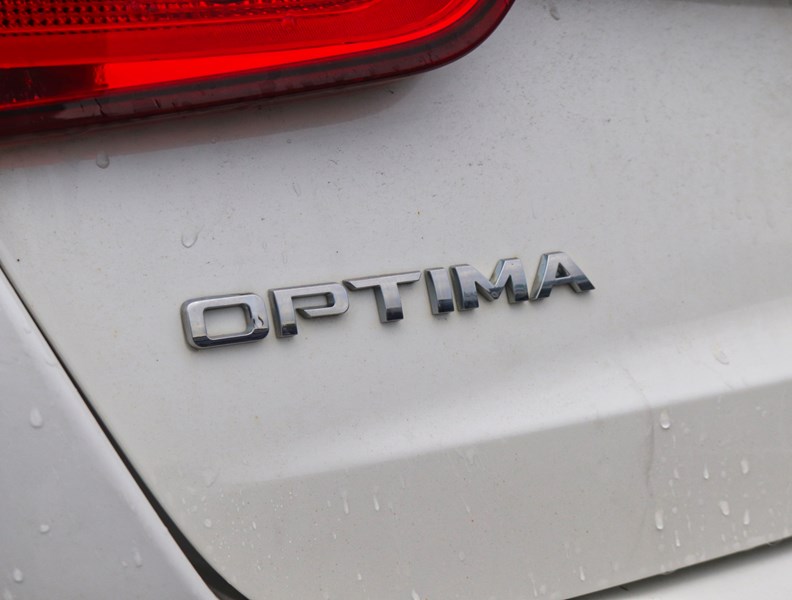 2015 Kia Optima 4Dr Sdn Auto LX W/Sunroof/Certified/22 Service Rec