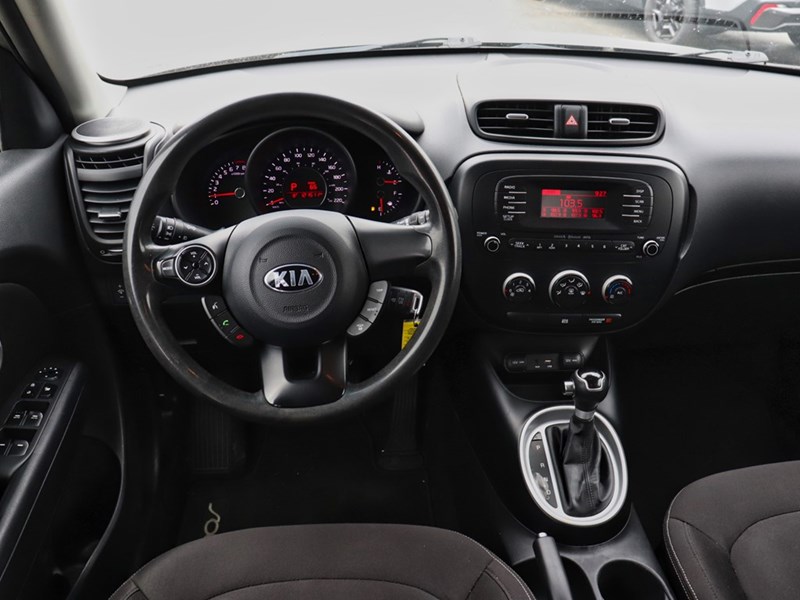 2015 Kia Soul LX | Auto | Bluetooth | A/C | Fuel Efficient