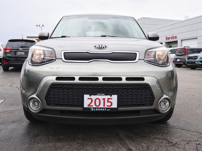 2015 Kia Soul LX | Auto | Bluetooth | A/C | Fuel Efficient