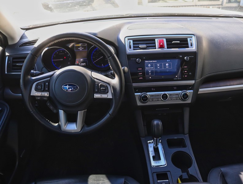 2015 Subaru Outback Limited 2.4/Harman Kardan/Leather/Sunroof