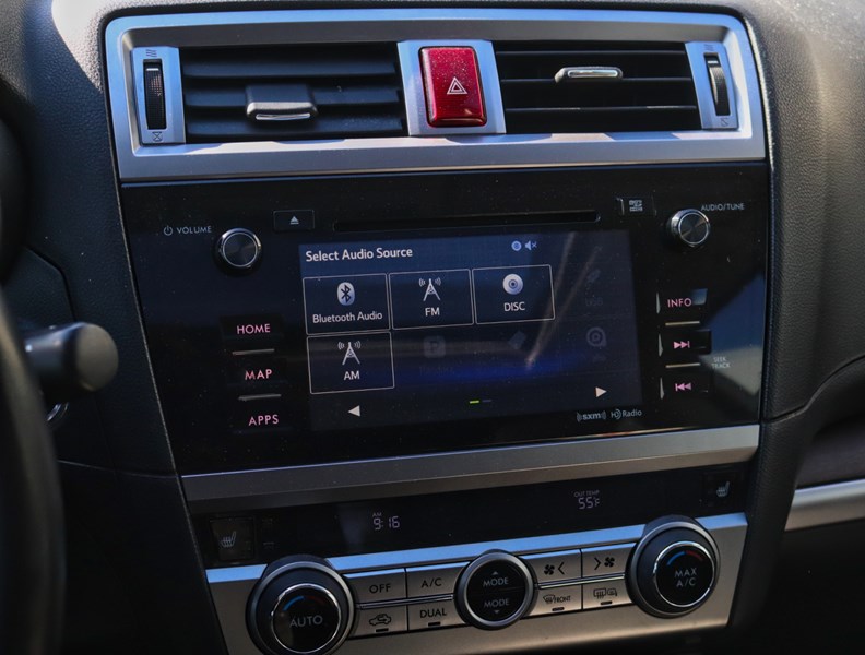 2015 Subaru Outback Limited 2.4/Harman Kardan/Leather/Sunroof